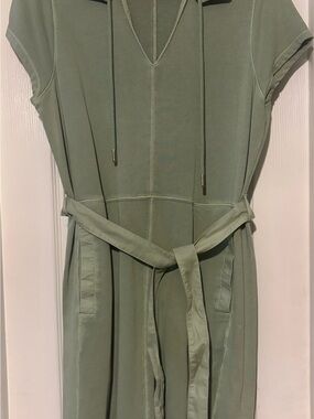 Tommy Bahama Sunray Cove short sleeve dress size large.
